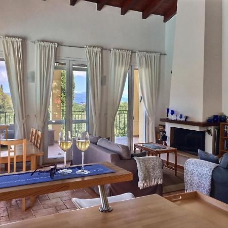 Gastouri Villa Pascalia With Heated Pool In October And Views Αχίλλειο Εξωτερικό φωτογραφία