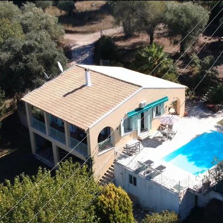 Gastouri Villa Pascalia With Heated Pool In October And Views Αχίλλειο Εξωτερικό φωτογραφία