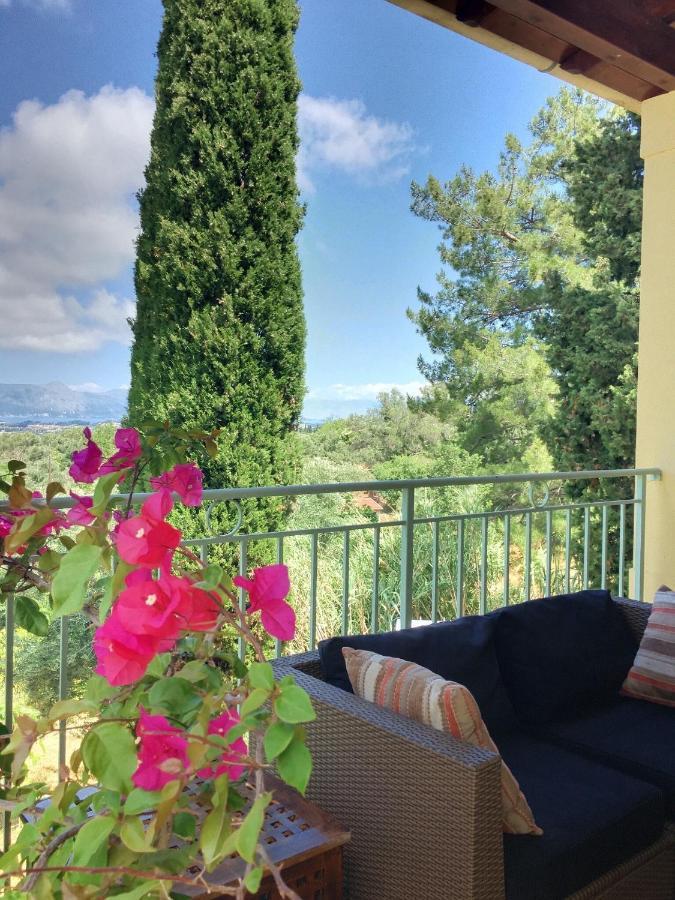 Gastouri Villa Pascalia With Heated Pool In October And Views Αχίλλειο Εξωτερικό φωτογραφία