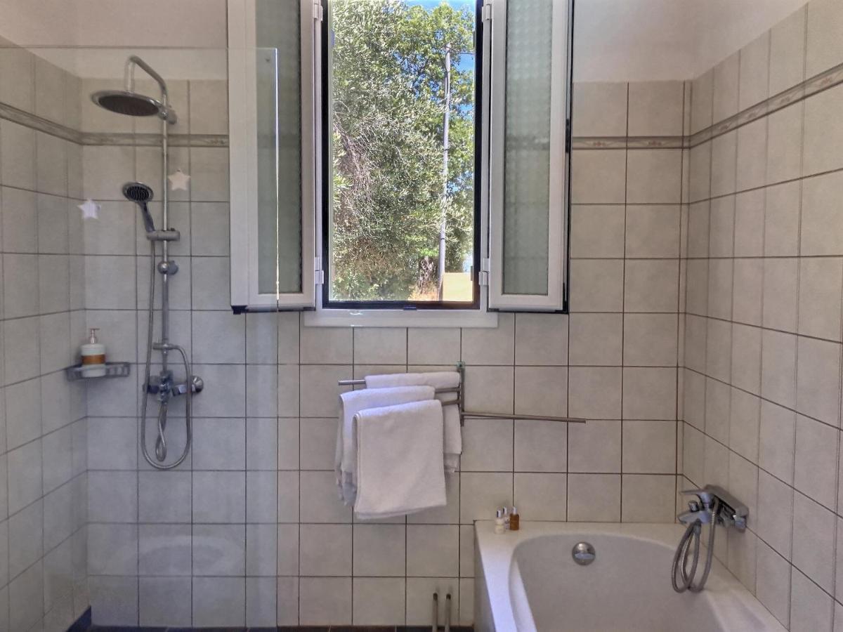 Gastouri Villa Pascalia With Heated Pool In October And Views Αχίλλειο Εξωτερικό φωτογραφία