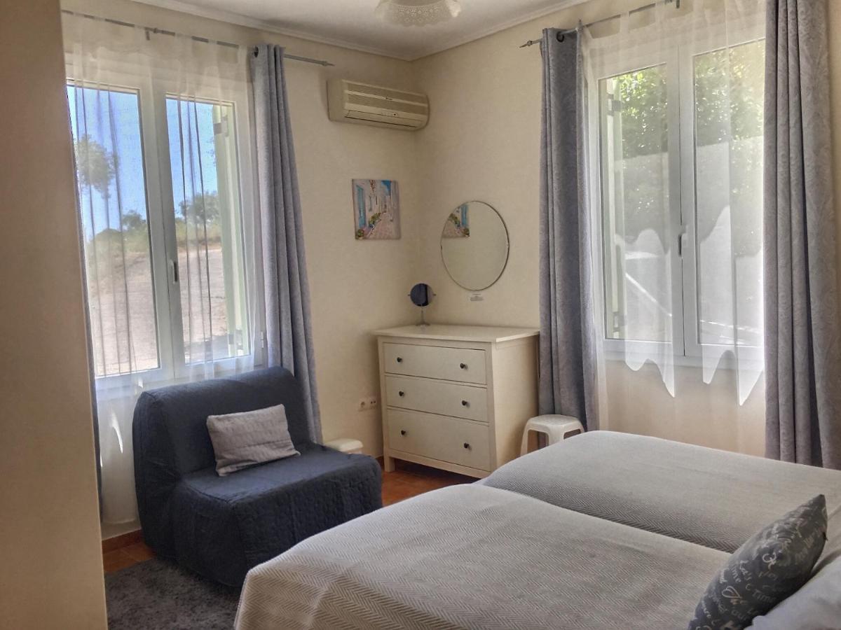 Gastouri Villa Pascalia With Heated Pool In October And Views Αχίλλειο Εξωτερικό φωτογραφία