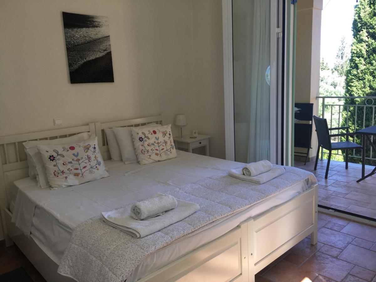 Gastouri Villa Pascalia With Heated Pool In October And Views Αχίλλειο Εξωτερικό φωτογραφία