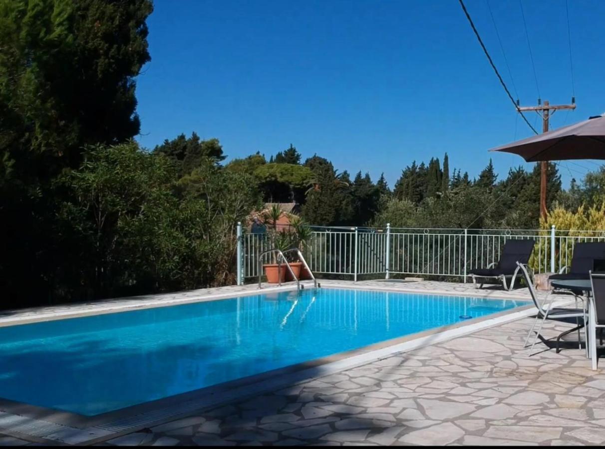 Gastouri Villa Pascalia With Heated Pool In October And Views Αχίλλειο Εξωτερικό φωτογραφία