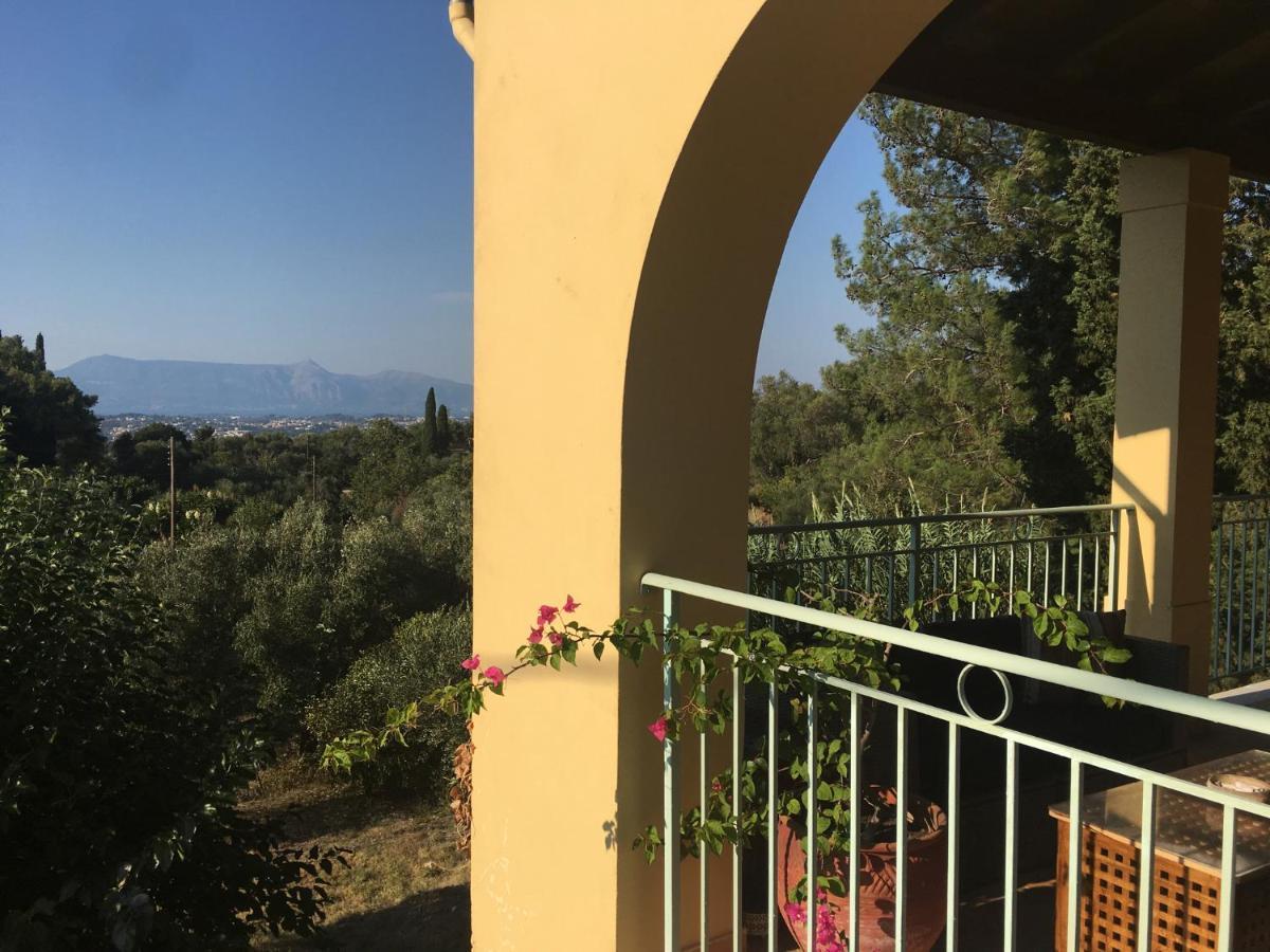 Gastouri Villa Pascalia With Heated Pool In October And Views Αχίλλειο Εξωτερικό φωτογραφία