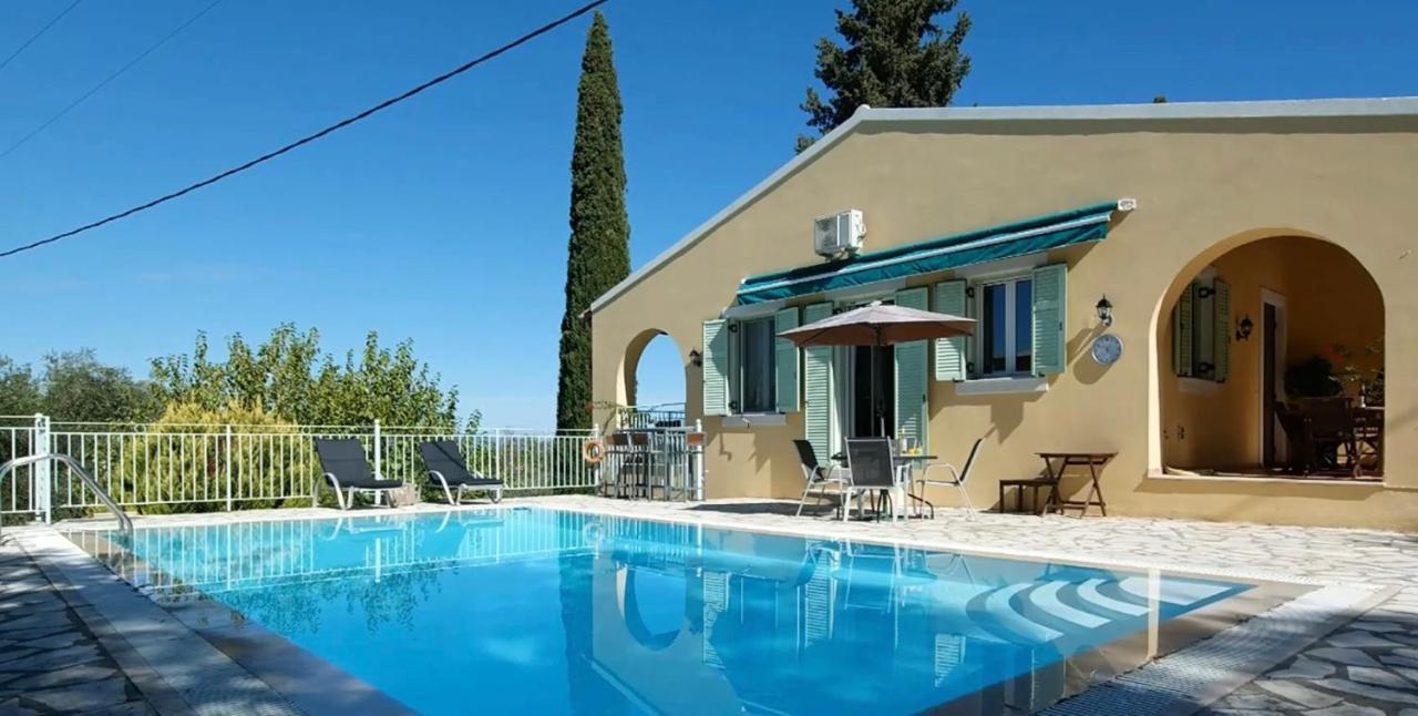 Gastouri Villa Pascalia With Heated Pool In October And Views Αχίλλειο Εξωτερικό φωτογραφία