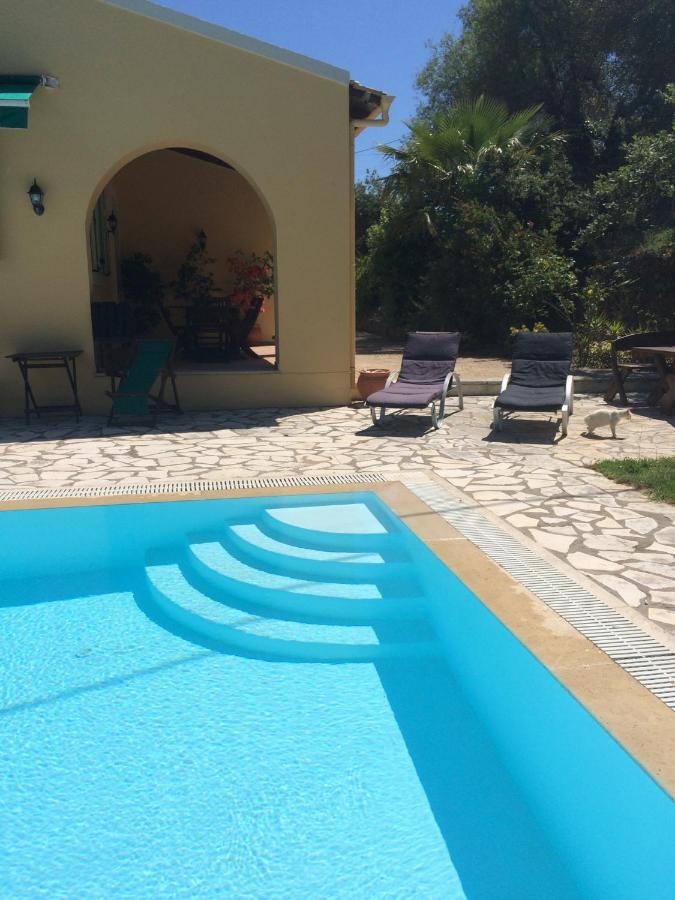 Gastouri Villa Pascalia With Heated Pool In October And Views Αχίλλειο Εξωτερικό φωτογραφία
