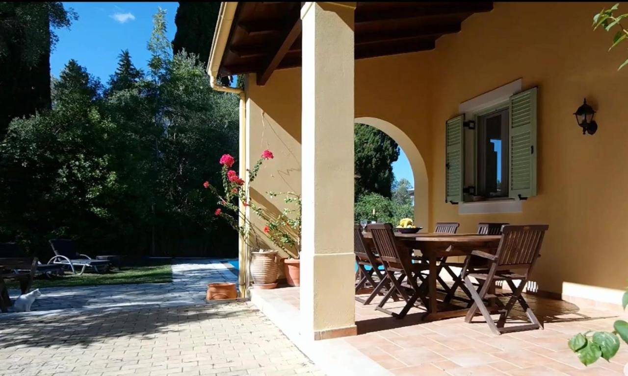 Gastouri Villa Pascalia With Heated Pool In October And Views Αχίλλειο Εξωτερικό φωτογραφία