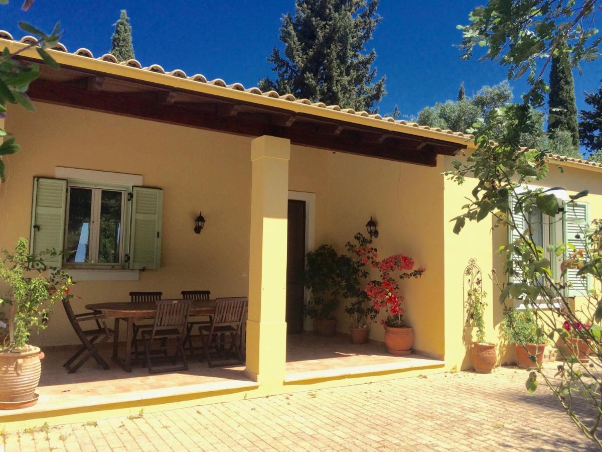 Gastouri Villa Pascalia With Heated Pool In October And Views Αχίλλειο Εξωτερικό φωτογραφία