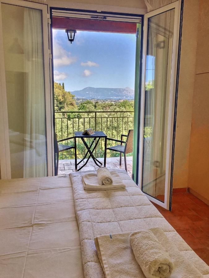Gastouri Villa Pascalia With Heated Pool In October And Views Αχίλλειο Εξωτερικό φωτογραφία